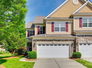 714 Deerbrook Ln, Tega Cay, SC 29708