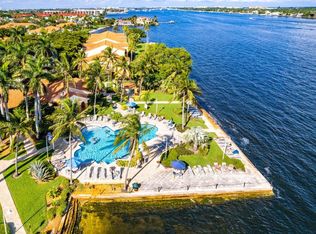 110 Yacht Club Way APT 107, Hypoluxo, FL 33462