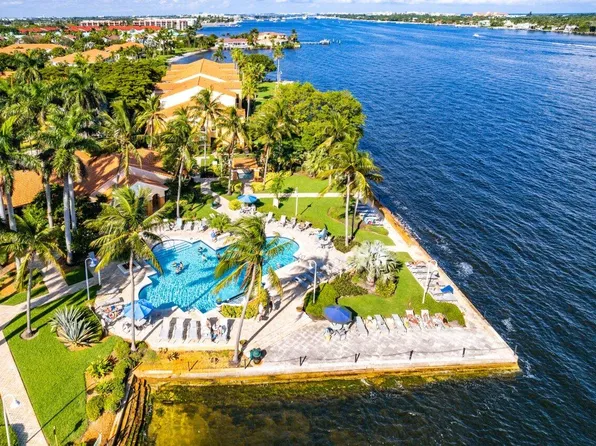 110 Yacht Club Way #107, Hypoluxo, FL 33462