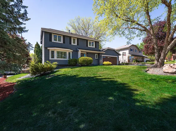 613 Chicago Dr, Burnsville, MN 55306
