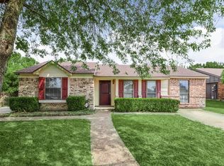 6933 Umphress Rd, Dallas, TX 75217