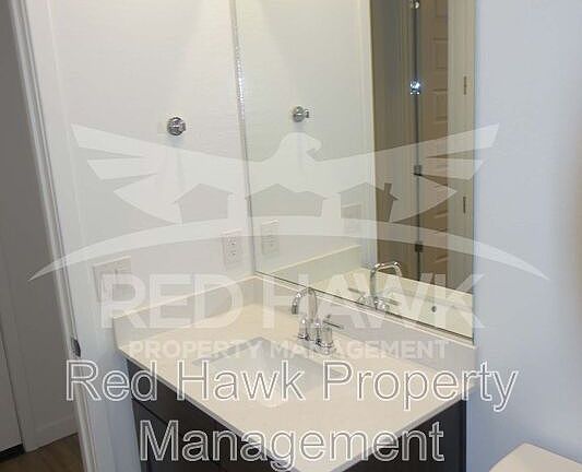 5th image of 2163 W Burnside Trl