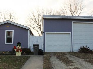 2825 Nelsons Lndg, Manhattan, KS 66502