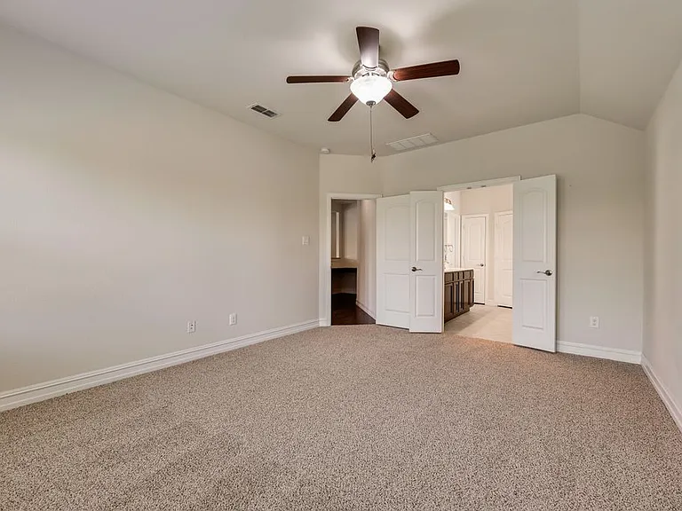 2668 Yacht Club Dr — Photo 24