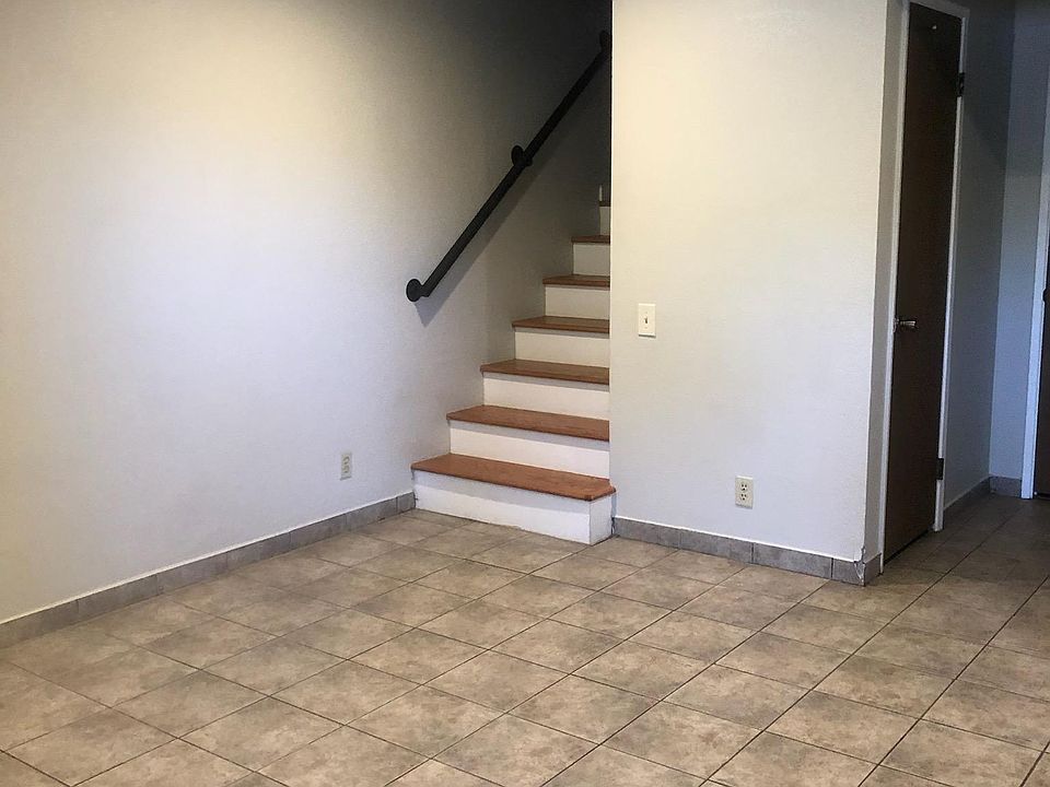 1st image of 2789 Lone Bluff Way