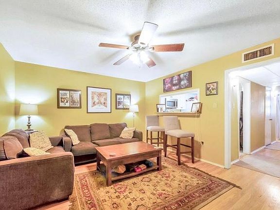 4th image of 1314 Dulles Dr #Bb