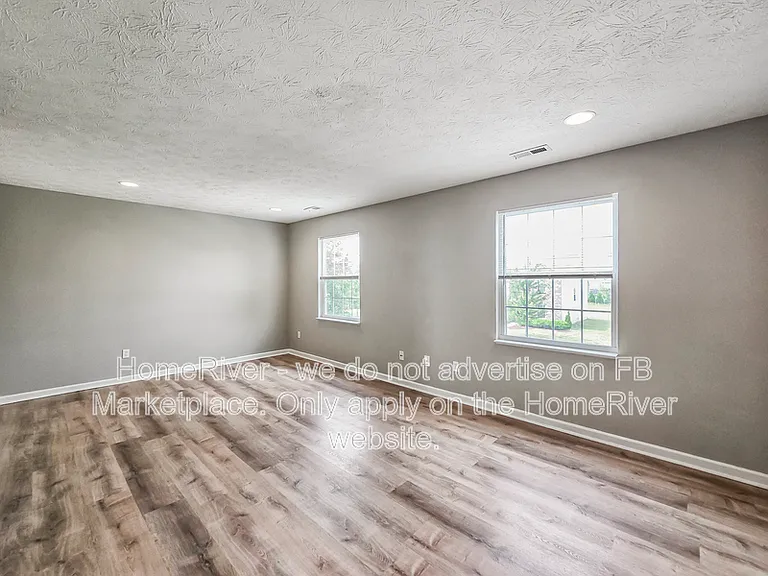 7905 Housefinch Ln — Photo 15