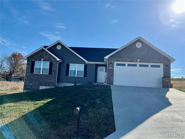 1018 Lakeway Dr, Labadie, MO 63055