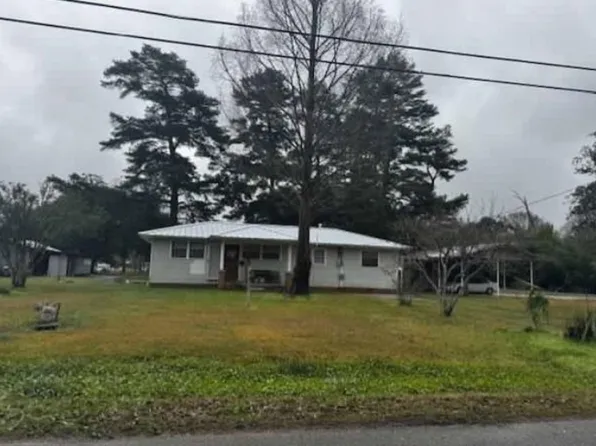 709 West Ave, Slaughter, LA 70777