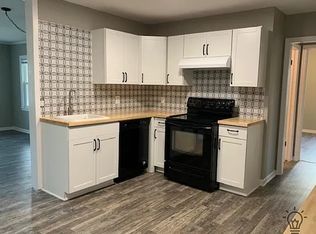 3316 Jackson St, Saint Joseph, MO 64507