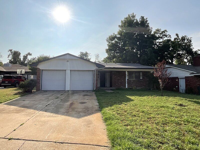 1st image of 644 Woodland Way