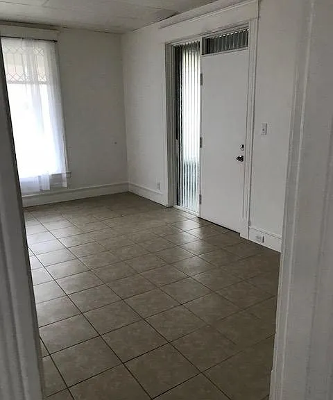1112 W Sharp Ave #B — Photo 10