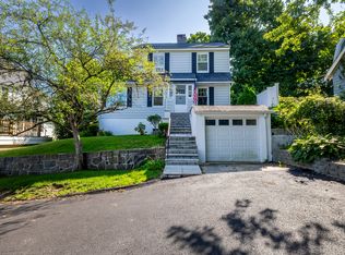 14 Edna St, White Plains, NY 10606