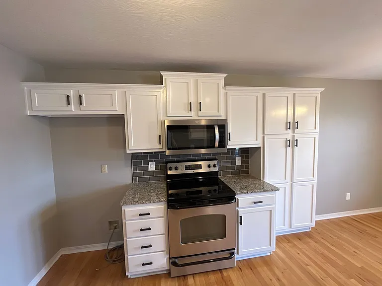 5733 S Lexington Ave — Photo 6