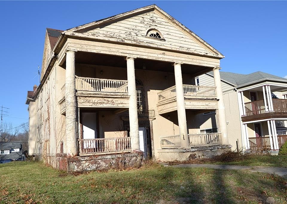 1st image of 153 Santa Clara Ave