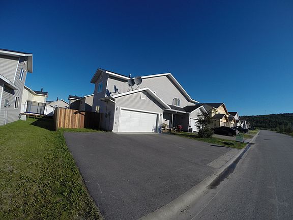 2nd image of 1374 D St