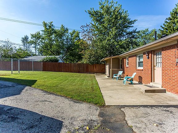 5th image of 3608 Niles Dr