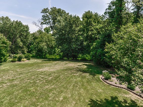 2nd image of 8809 Northern Spruce Ln