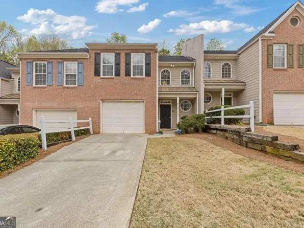 331 Parkview Manor Dr, Tucker, GA 30084
