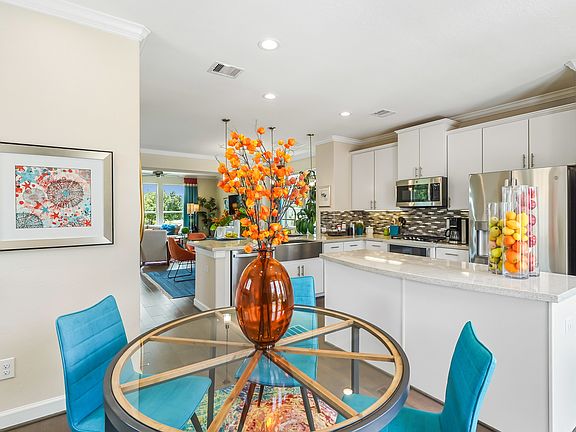 Dining area adjacent to kitchen