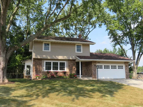 59015 Azelea Ct, Elkhart, IN 46517