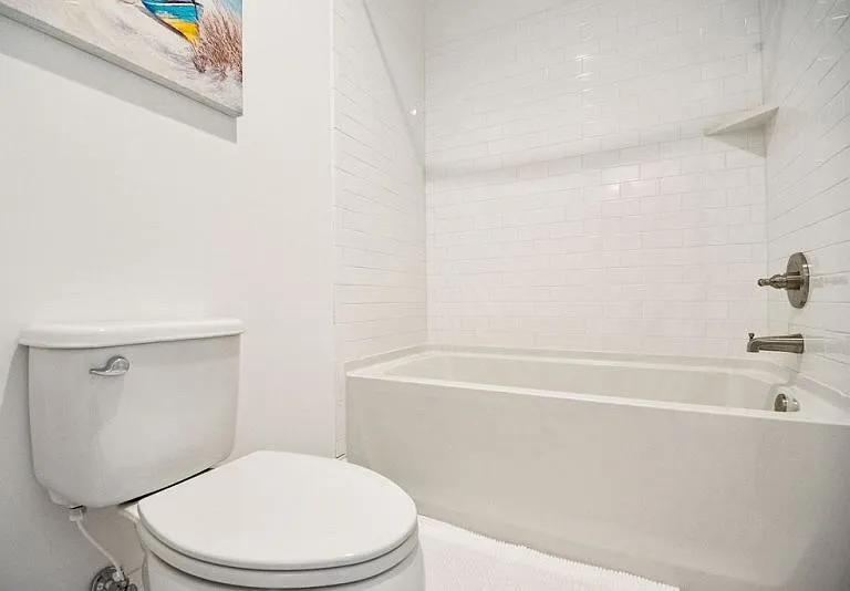 117 Gascoigne Ave #206 — Photo 21