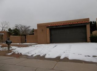 11818 Apache Ave NE, Albuquerque, NM 87112