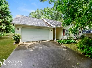 545 Cowan Rd, Covington, GA 30016