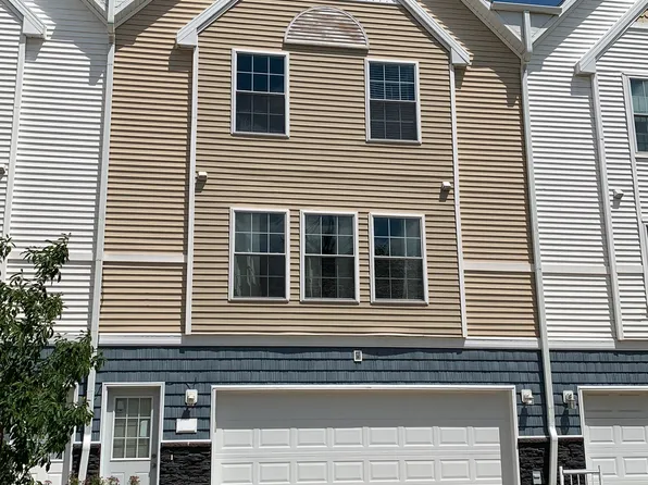 1145 SE Village View Ln, Ankeny, IA 50021