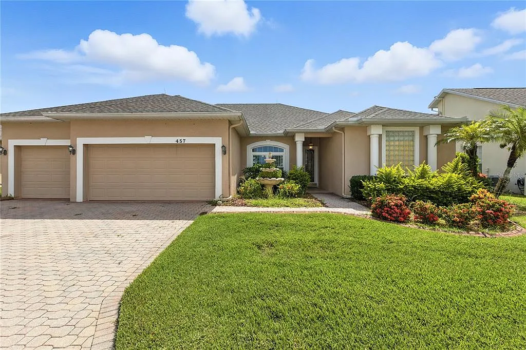Building Photo - 457 Golf Vista Cir