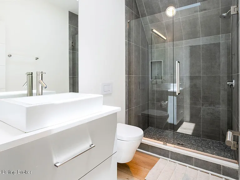 14201 Reserve Cv — Photo 55