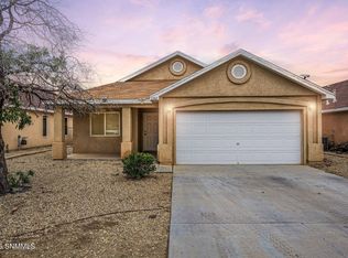 2882 Borroughs St, Anthony, NM 88007