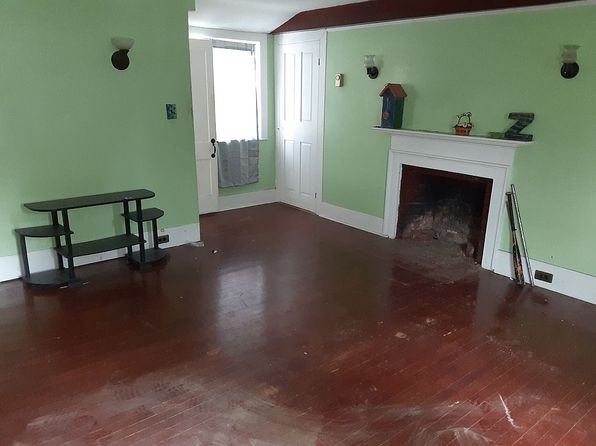 179 Front St