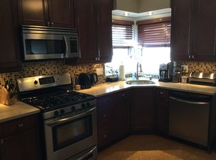 1963 W Granville Ave, Chicago, IL 60660