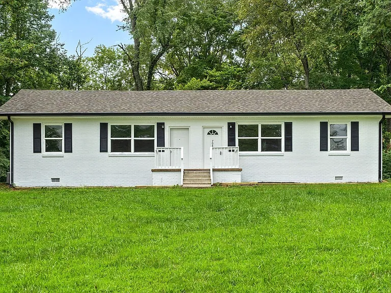 Britton Springs Rd - 706 / 708 — Photo 1