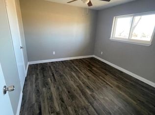 410 S College Dr APT 7, Keene, TX 76059