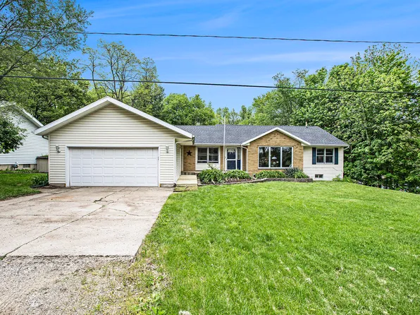 1970 W East Ave, Kalamazoo, MI 49009