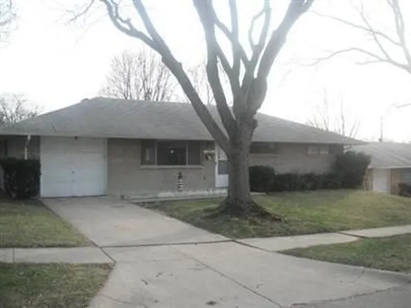 1742 Big Hill Rd, Dayton, OH 45439