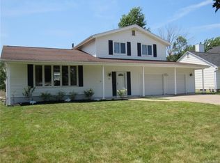 155 Kaymar Dr, Amherst, NY 14228