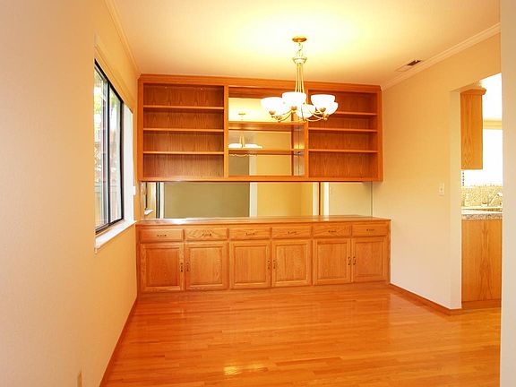 2nd image of 12230 Atrium Cir