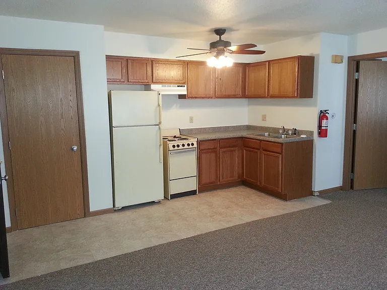 2718 Wayne Ave — Photo 19
