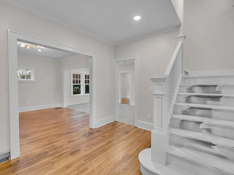 850 Campbell Blvd — Photo 25