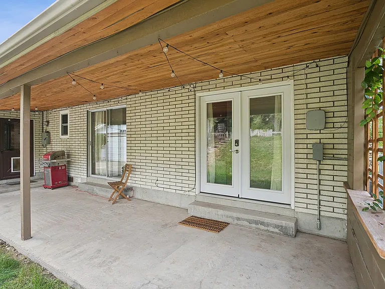 3485 S Fleetwood Dr — Photo 27