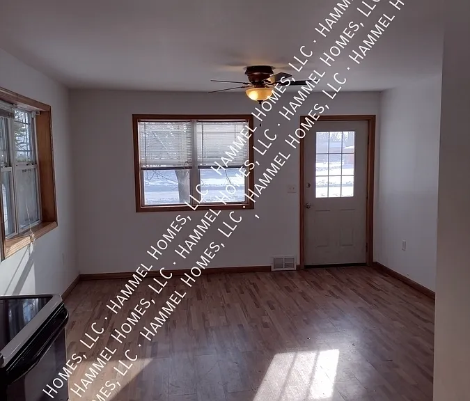 W5582 Lacy St — Photo 13