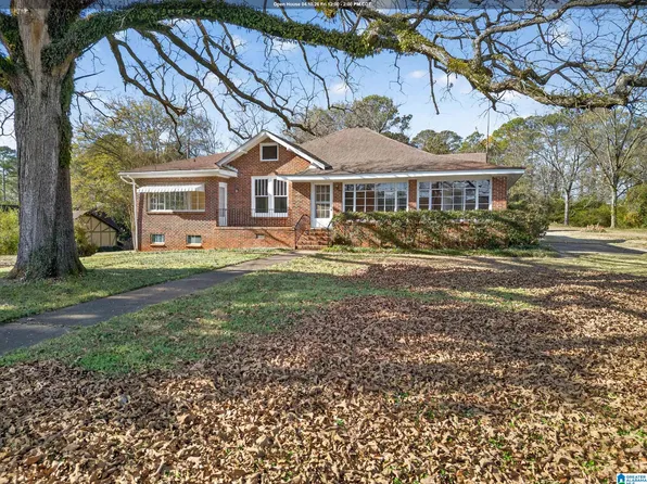1007 East St S, Talladega, AL 35160