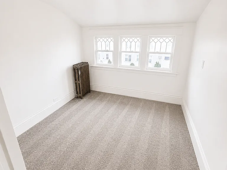 1624 Concordia Ave #1 — Photo 9