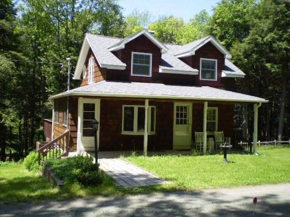 Mid-century cottage
