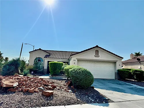4544 Crimson Leaf Dr Photo 1 4544 Crimson Leaf Dr Photo 1