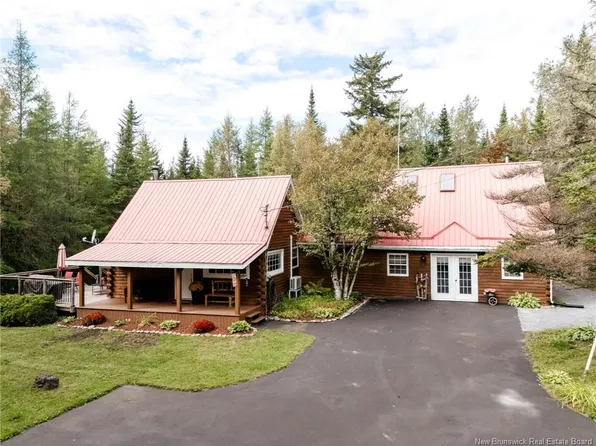 672 Lakefield Rd, Sussex, NB E4E 3R3