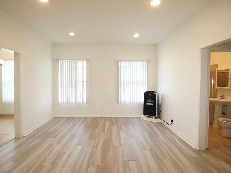 Westmoreland Apartments LLC — Photo 22